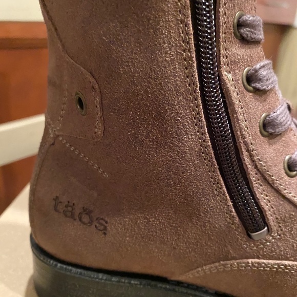 Taos Footwear Made in Portugal Renegade Boots - Picture 5 of 8